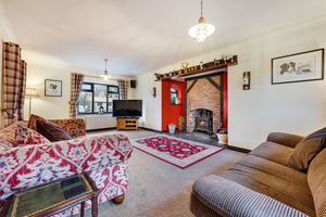 Lounge- click for photo gallery